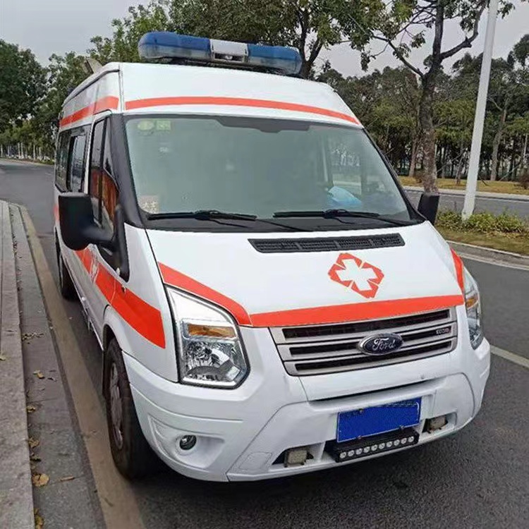 前进用途不同，救护车装备标准也不同